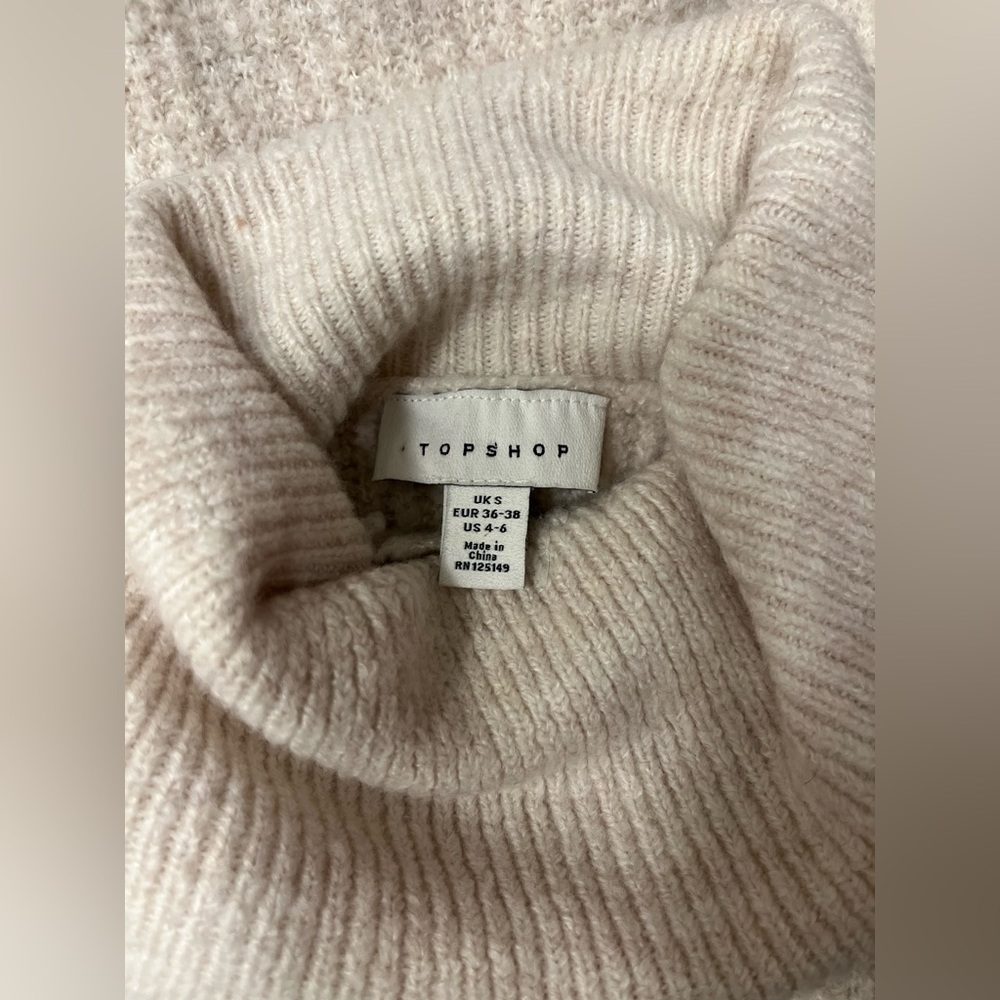 Topshop Sweater Dress | Oatmeal
US Size 4 - 6 - Picture 3 of 3